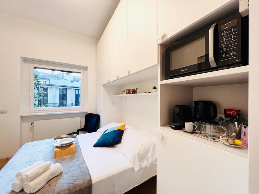 Duomo City Center - Petit Studio ميلان المظهر الخارجي الصورة